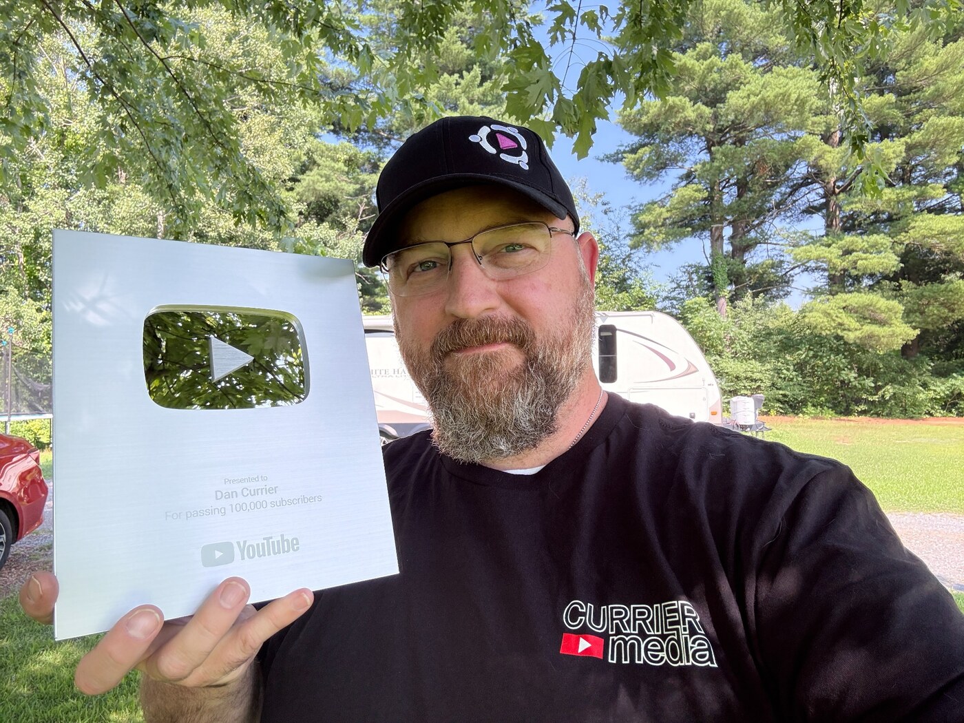 Dan Currier with his YouTube creator award